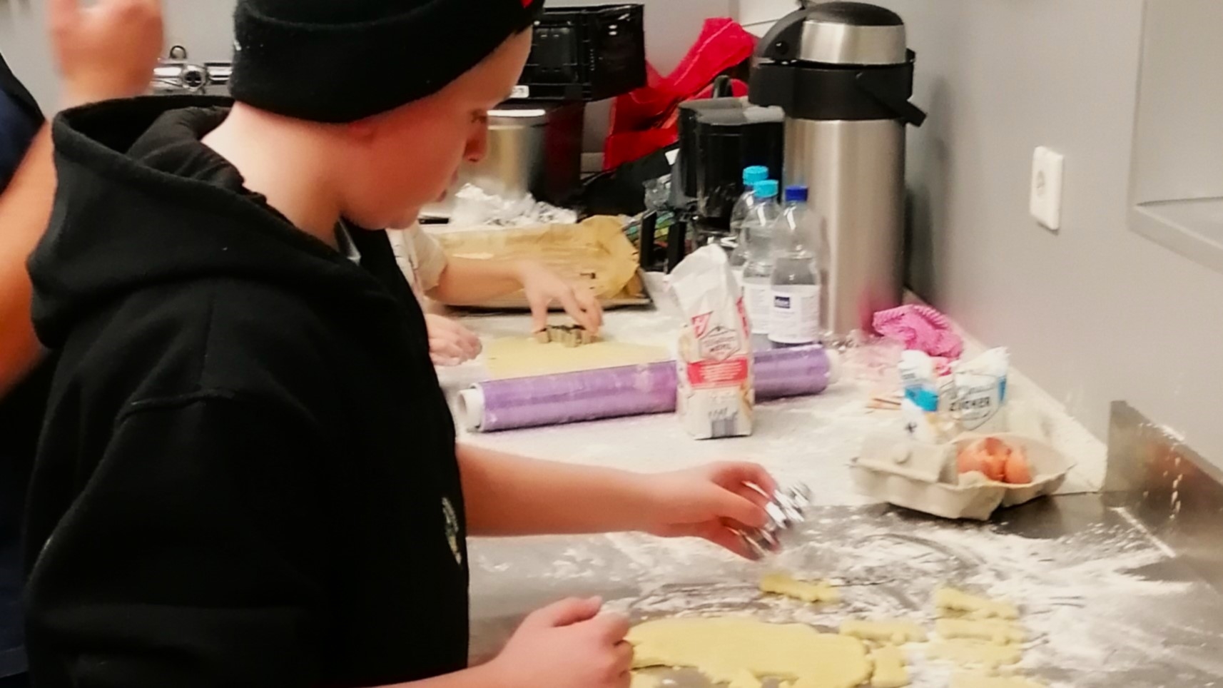 2024_11_18_Plaetzchen_Backen_1
